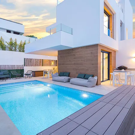 Trito Spaniahome Family Friendly Vakantiehuis